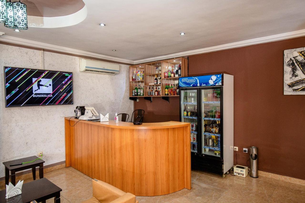 Hotel Everest RD CONGO Kinshasa Buitenkant foto